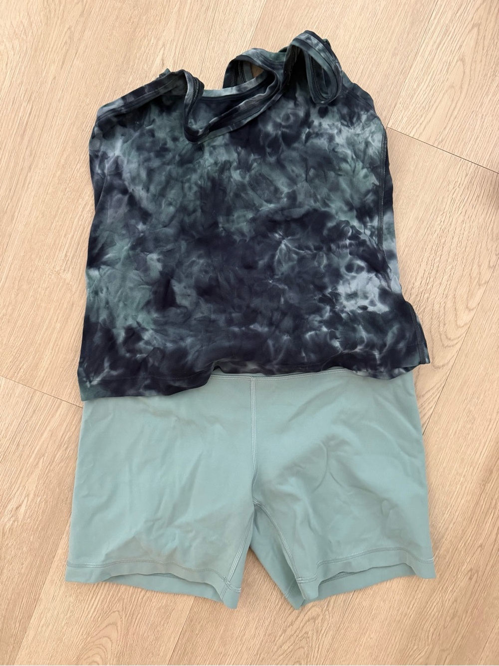 lululemon athletica align shorts and cool racer back in nulu set